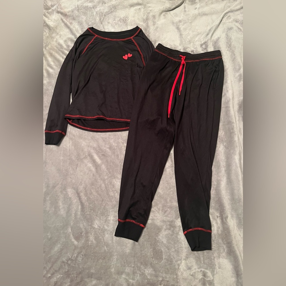 Black and Red Women's Pajama Set